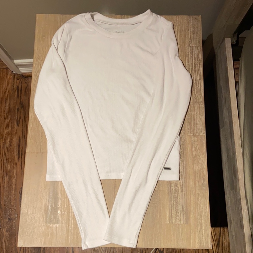 Hollister White Ribbed Long Sleeve Tee